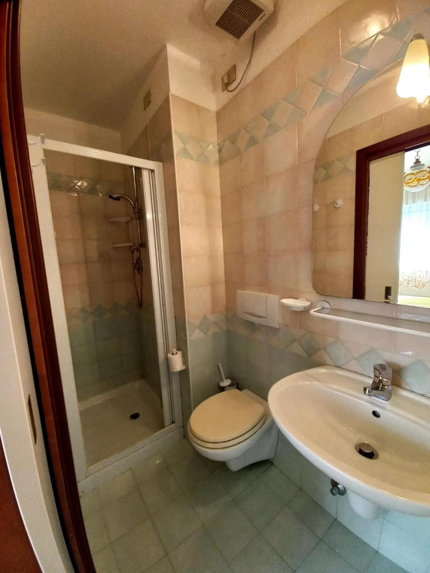 Villa Anny Lignano Sabbiadoro Buitenkant foto